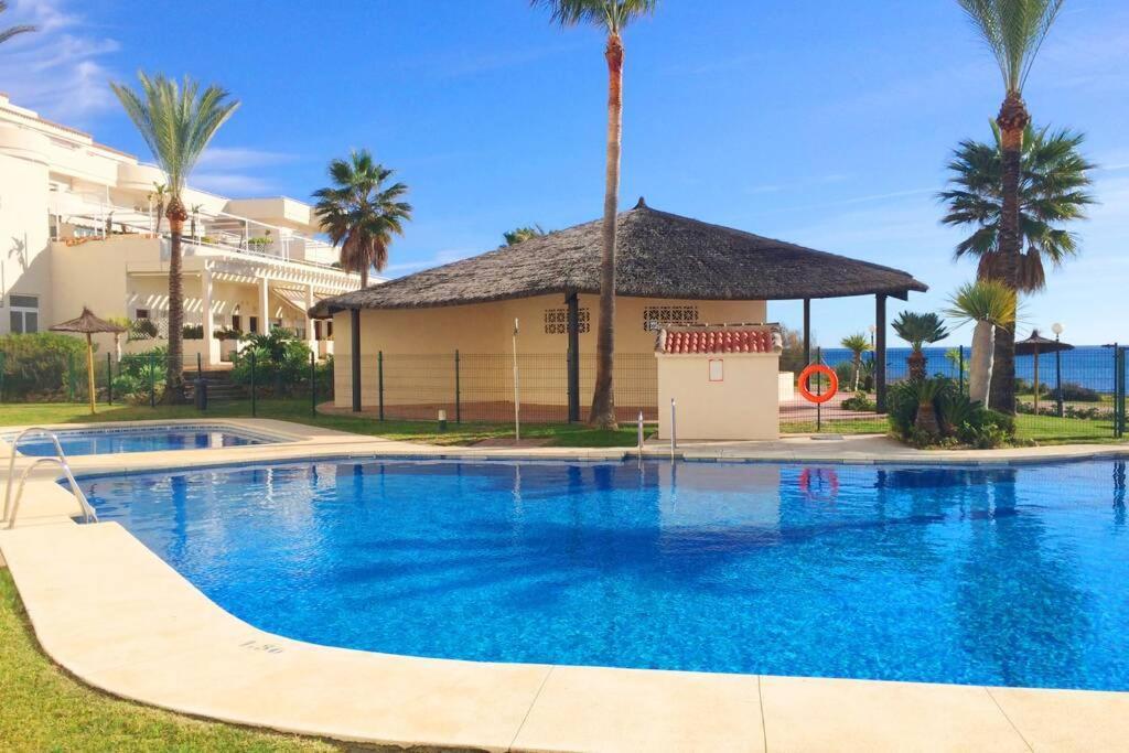 Penthouse Bermuda Beach 2 Эстепона Экстерьер фото