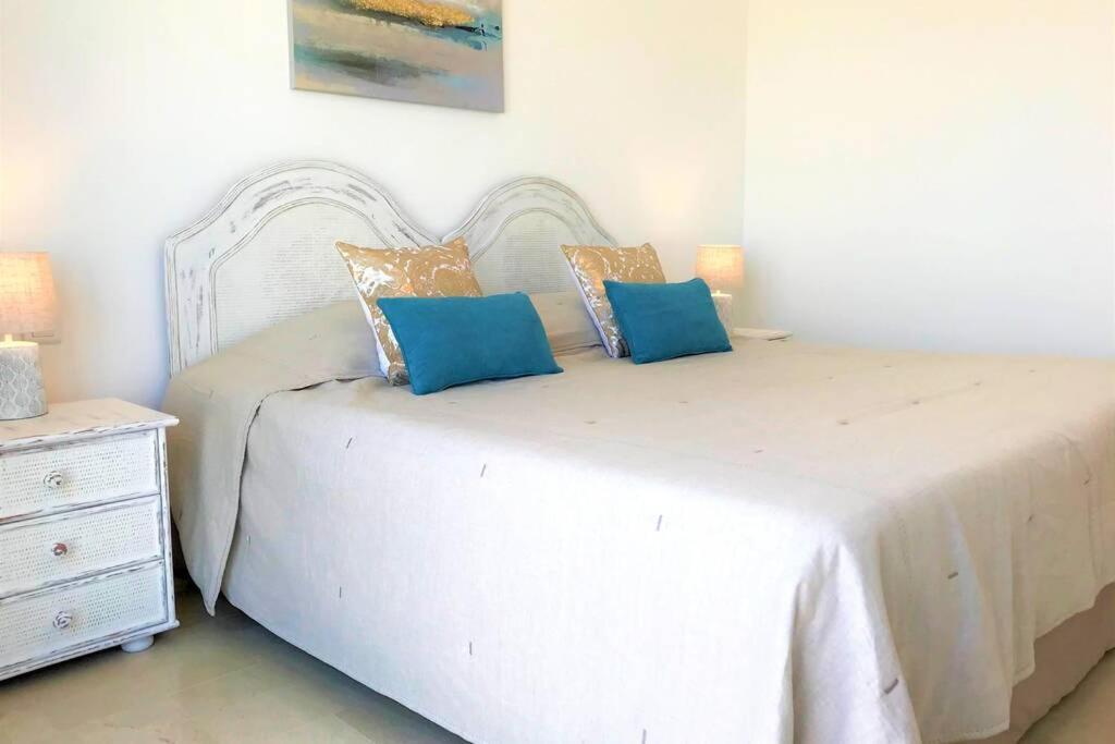 Penthouse Bermuda Beach 2 Эстепона Экстерьер фото